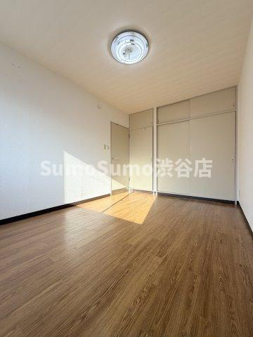 鉄飛坂マンションの寝室