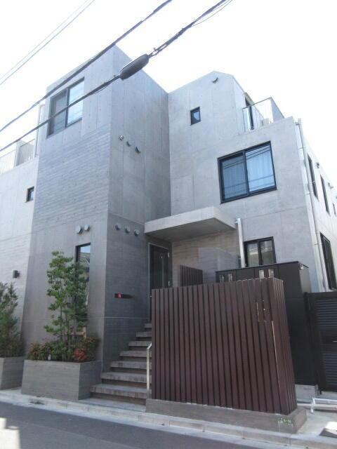 ミレドゥーエ下北沢Ⅰの外観