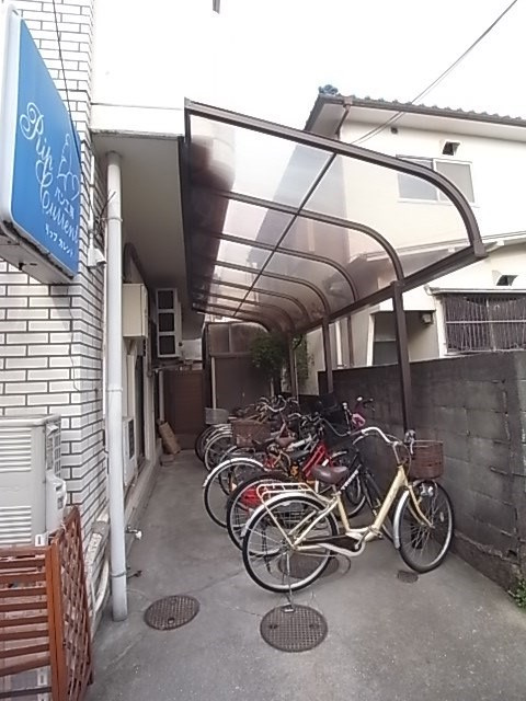 エトワール甲子園の外観