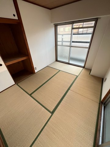 エトワール甲子園の和室