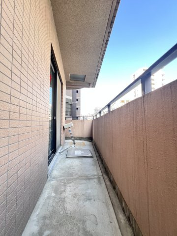 フリューゲル高砂のバルコニー