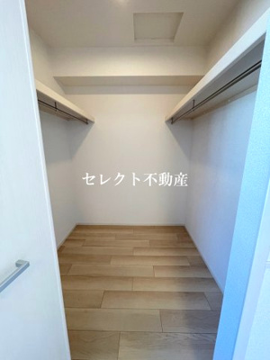 【収納】 | ラ・フェリーチェⅠ | 小物をたくさん収納するのに便利です
