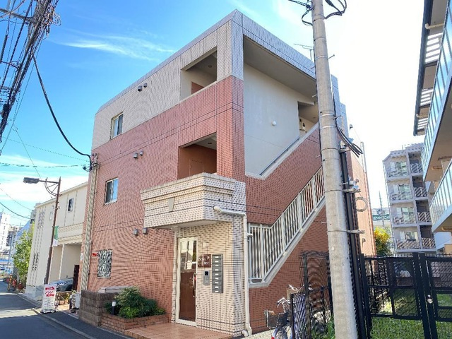 オネスティ桜ヶ丘の外観