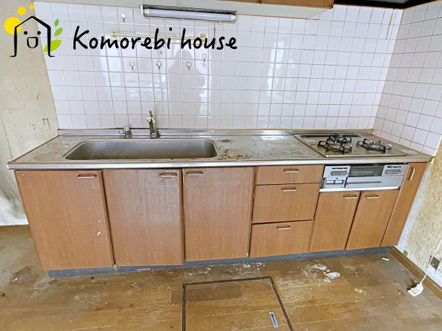 蓮田市西城　1期　中古一戸建てのキッチン|26.3.23撮影済み