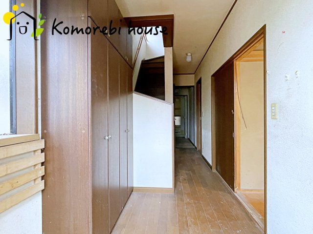 蓮田市西城　1期　中古一戸建ての玄関|26.3.23撮影済み