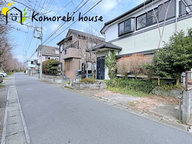 蓮田市西城　1期　中古一戸建ての前面道路含む現地写真|26.3.23撮影済み