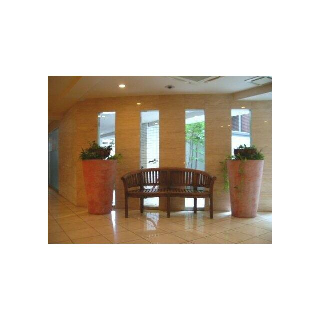 カスタリア高輪のロビー