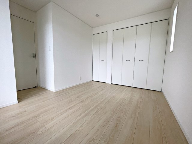 新築戸建・新築建売　郡山市安積町笹川第7　永盛小・安積中の洋室|クローゼット2か所で収納豊富です！快適に過ごせるお部屋です！