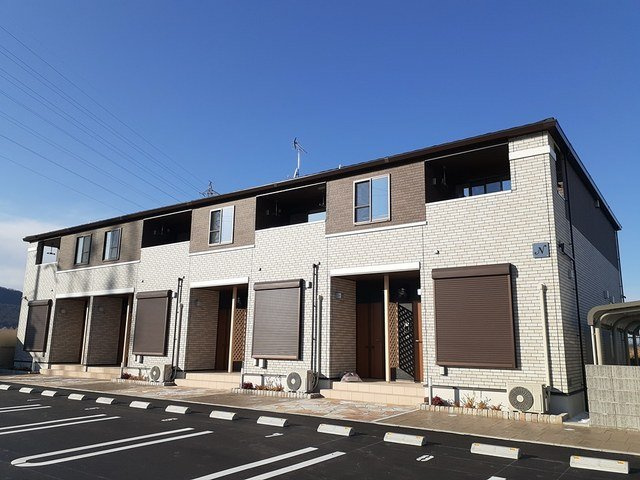 カトルセゾンＮの外観