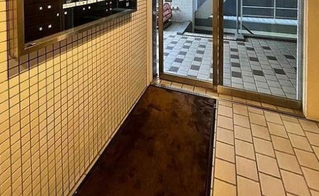 ライオンズマンション白山駅前のエントランス