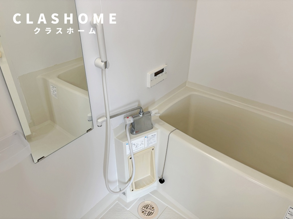 スクエアハウス　　刈谷市近郊の賃貸はクラスホームの浴室|同物件の別部屋になります。