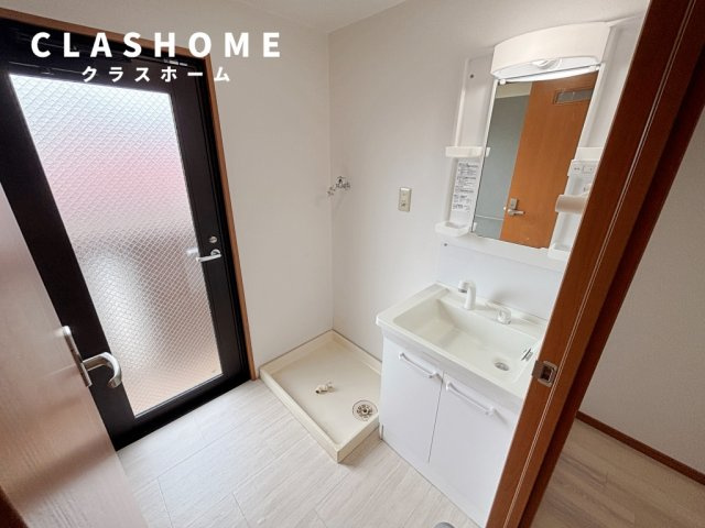 スクエアハウス　　刈谷市近郊の賃貸はクラスホームの洗面所|同物件の別部屋になります。