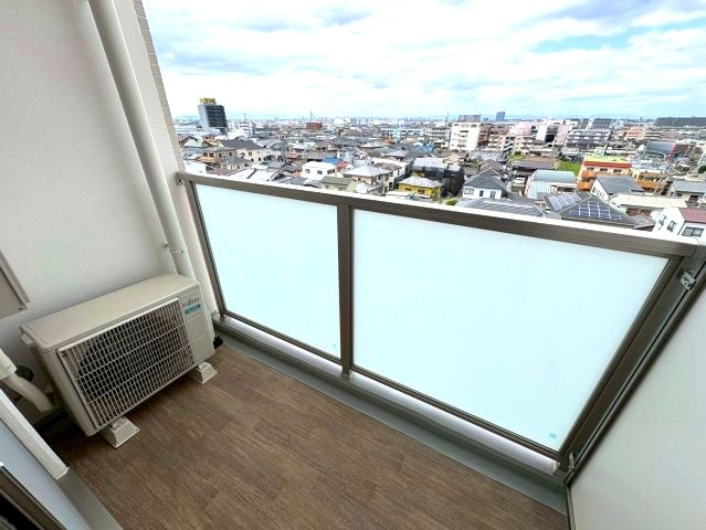 FREEDOM residence藤井寺岡のバルコニー