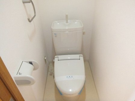 アミティエ船橋駅前のトイレ|温便座です