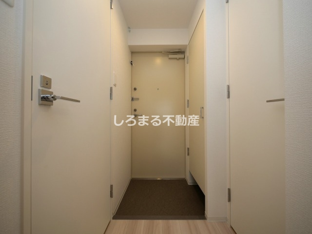 セレニテ天六ミラクの玄関