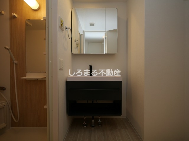 セレニテ天六ミラクの洗面所
