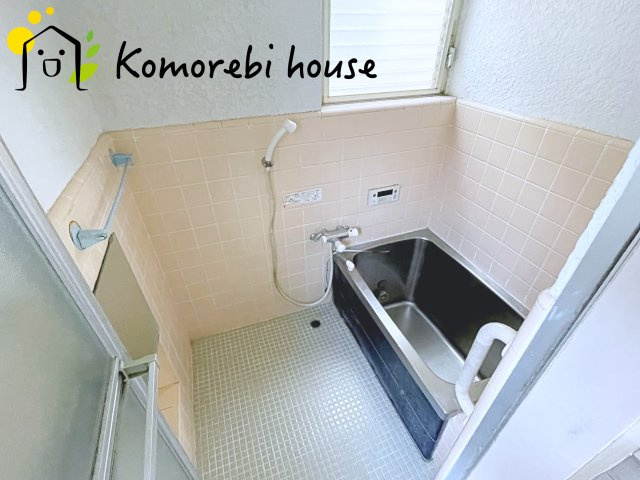 北足立郡伊奈町　1期　中古戸建の浴室|コンパクトで使いやすいお風呂です