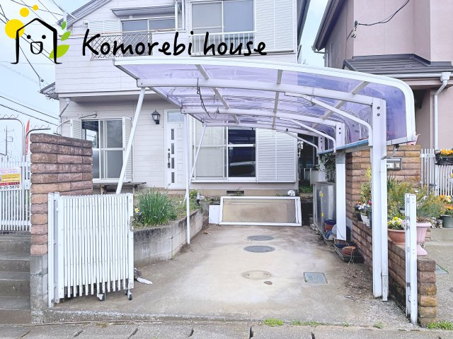 北足立郡伊奈町　1期　中古戸建の駐車場|車をお持ちの方に嬉しい駐車場付きの物件です