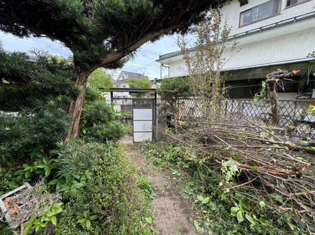 小田原市飯田岡　中古戸建の庭|お庭も活用できます