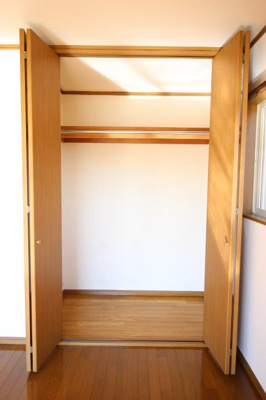 【収納】 | テレーズ花畑 | 各部屋にたっぷり入るクローゼット付きで、すっきり片付きます！