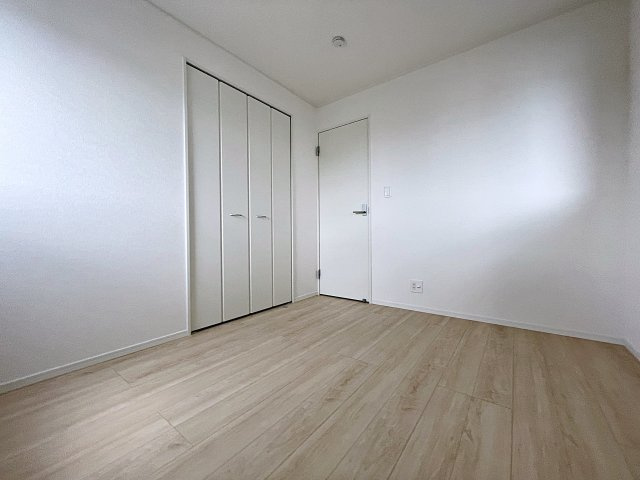 新築戸建・新築建売　郡山市安積町笹川第7　永盛小・安積中の洋室|シンプルなので様々なテイストのインテリアも合いそうですね！