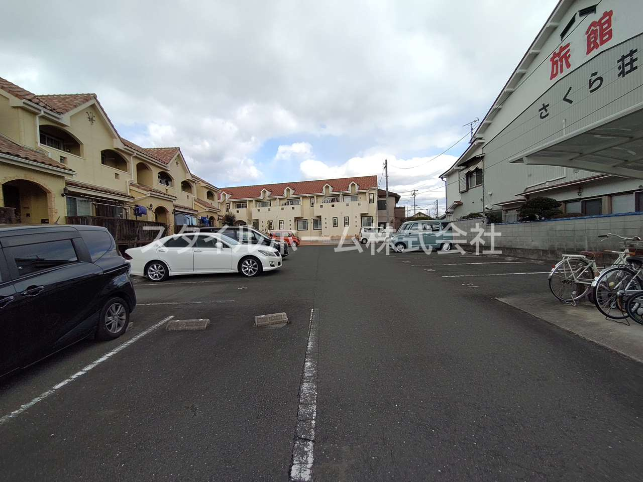 ベルデの駐車場