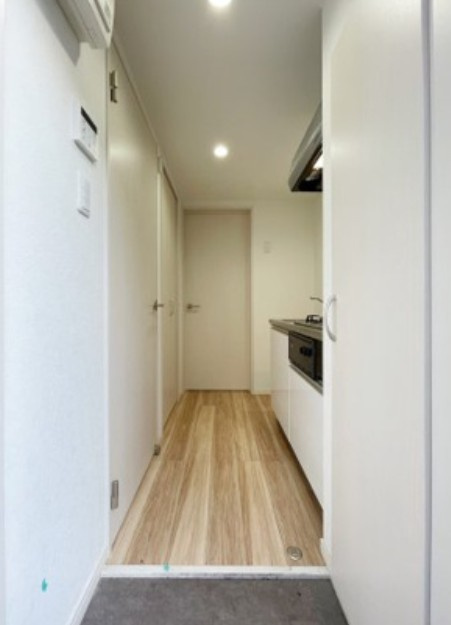 CASAR北千住の玄関