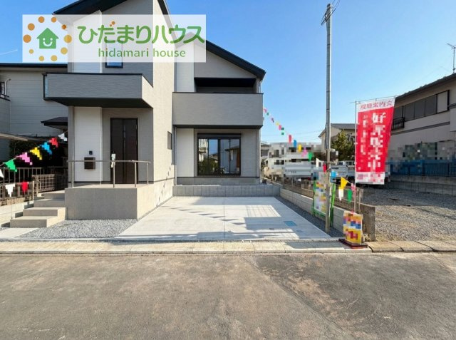 【駐車場】 | 牛久市南17期　新築戸建 | ご家族でお車に乗る方に！駐車場2台分あります！