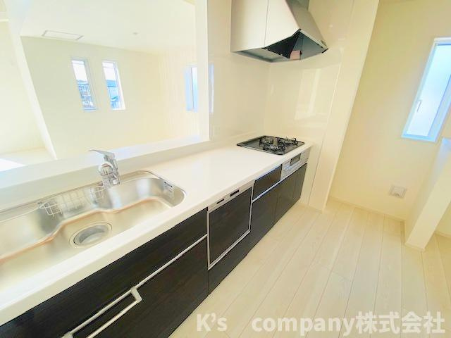 ◎茅ヶ崎市柳島1丁目　新築戸建のキッチン|同施工例◇