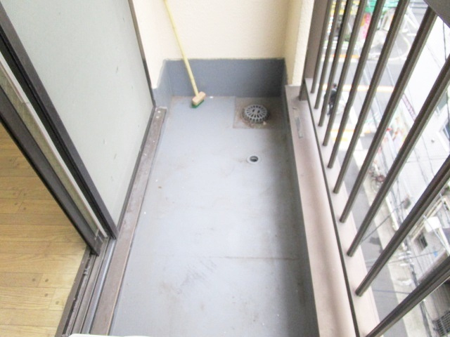 加藤マンションのバルコニー|バルコニースペース。