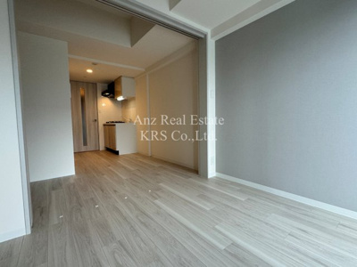 【居間・リビング】 | アプリーレ阿波座南 | 2口ガスコンロ！使いやすいキッチン！