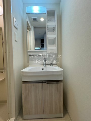 【洗面所】 | アプリーレ阿波座南 | 明るい洗面所です