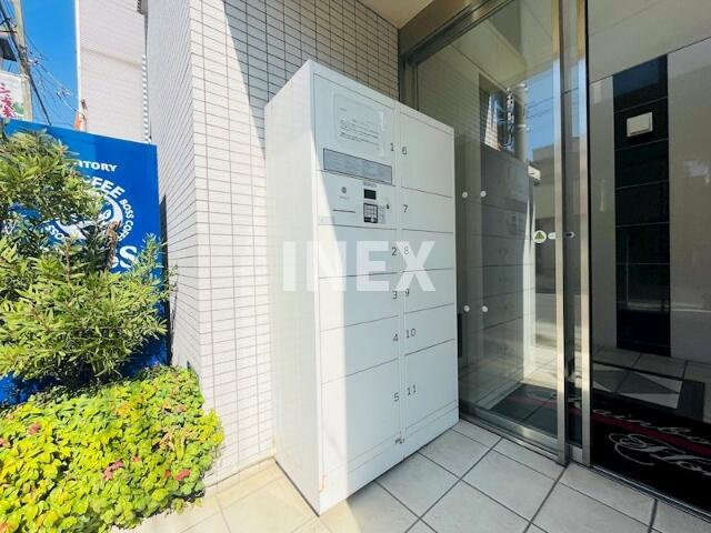 横浜市中区本牧三之谷の賃貸マンションのエントランス