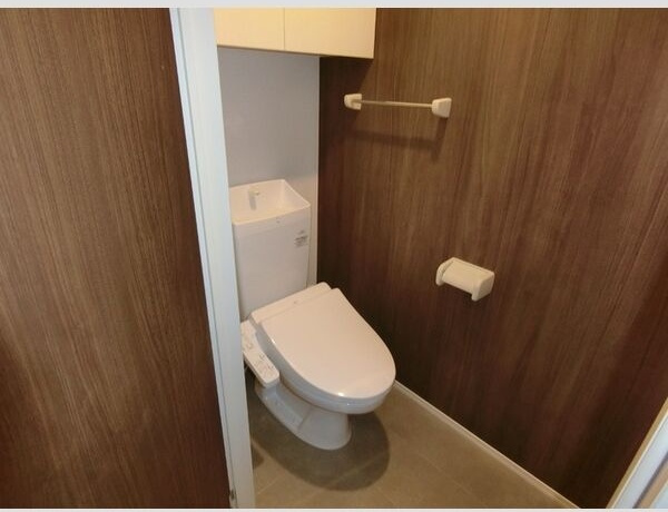 DーROOM泉崎Ⅱのトイレ