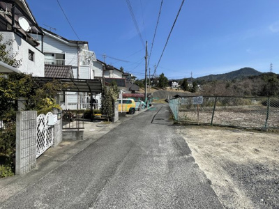 【前面道路含む現地写真】 | 里７丁目