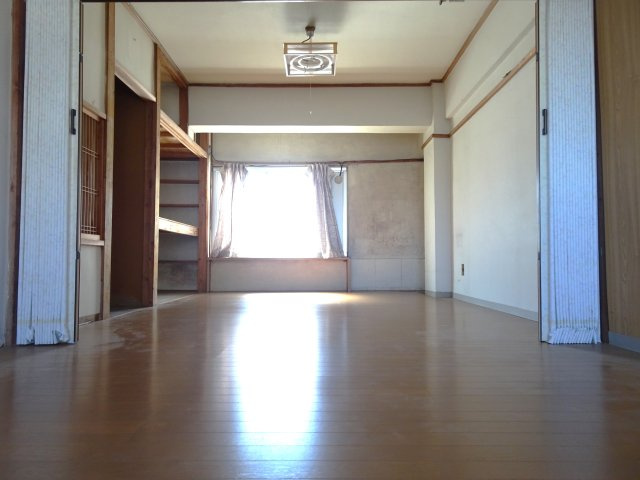 大運寺ビル貸店舗の内装