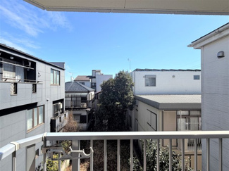 【展望】 | ウインベルデュエット川口　3階 | 開けた眺望で圧迫感なし。住宅街の落ち着いた景色が広がります。