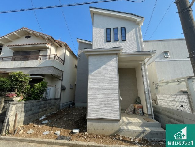 堺市東区日置荘北町　新築一戸建ての外観|お客様に長く安心して住んでいだだける事にこだわった家づくり！住んでからのアフターサービスにもしっかりと取り組んでいます！