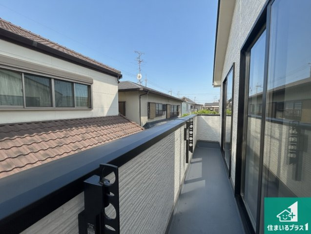 堺市東区日置荘北町　新築一戸建てのバルコニー|ワイドバルコニーは洗濯物を干すスペースが広いのでご家族が多くても安心！