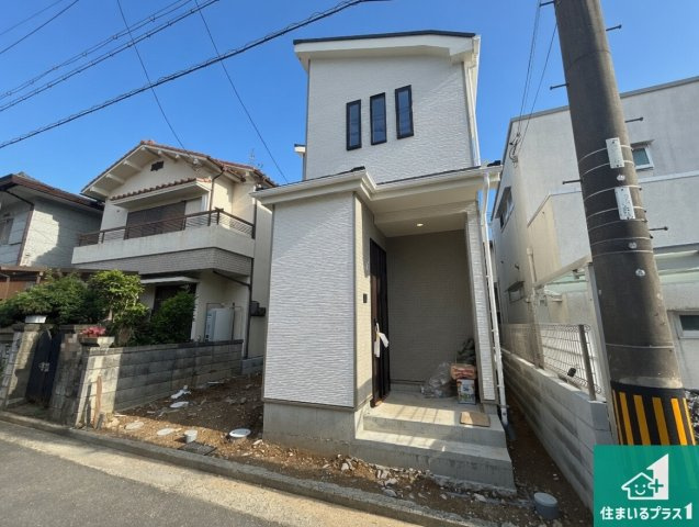 堺市東区日置荘北町　新築一戸建ての外観|安心の10年保証！外観を美しく保ち、雨水で汚れを落とします！気になることがありましたら、お気軽にお問い合わせください！