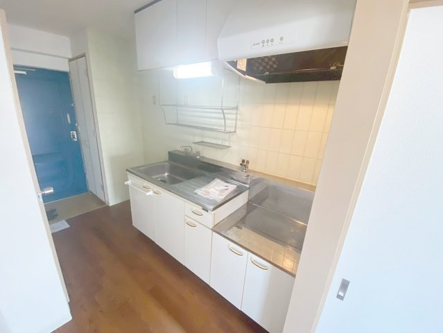 プレアール宝塚泉町のキッチン