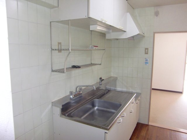 プレアール宝塚泉町のキッチン|きれいなキッチンです