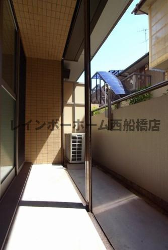 ラパラドール中山のバルコニー