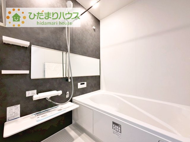 【浴室】 | 土浦市桜町2期　新築戸建　2号棟 | 大人が足を伸ばしても十分な広さ！一人でゆっくりくつろぐ時間も大切です！