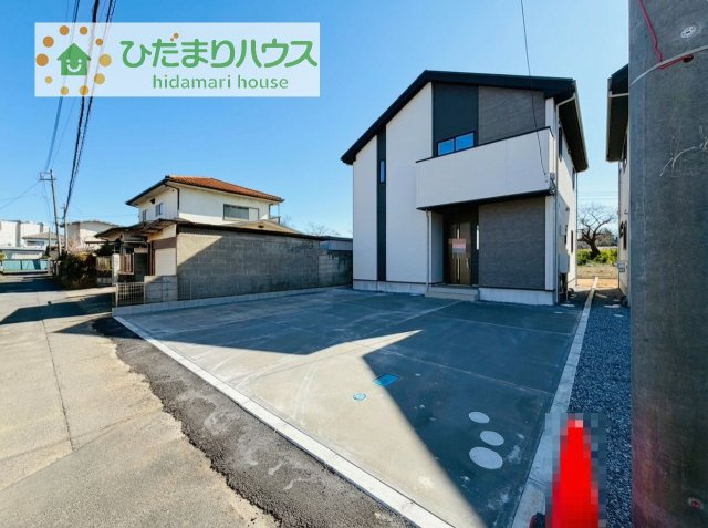 【駐車場】 | 土浦市桜町2期　新築戸建　2号棟 | カースペース3台ＯＫ！来客用にもスペースを確保できて安心ですね(^^)/