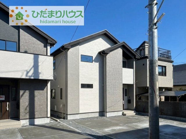 【外観】 | 土浦市桜町2期　新築戸建　1号棟 | 是非一度、ご家族そろってご内覧ください♪