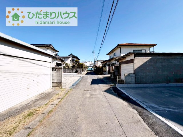 【前面道路含む現地写真】 | 土浦市桜町2期　新築戸建　1号棟 | たっぷりの陽光と心地よい風が舞い込む住まい♪