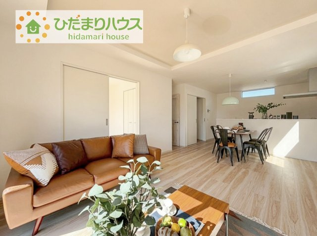 【居間・リビング】 | 土浦市桜町2期　新築戸建　1号棟 | 早くお仕事終わらせて、家に帰りたくなるようなリビングです(^^♪