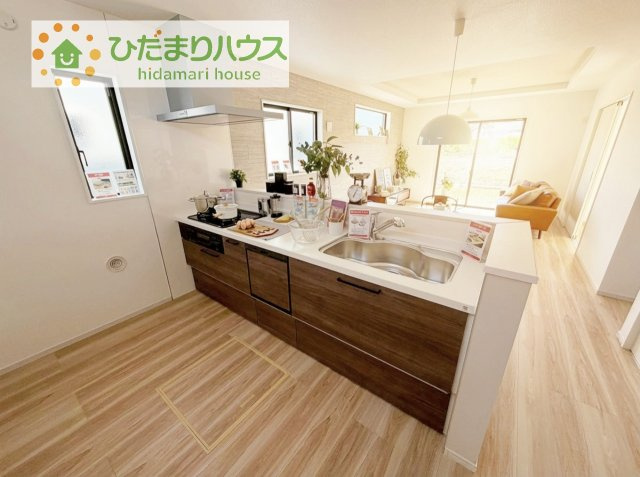 【キッチン】 | 土浦市桜町2期　新築戸建　1号棟 | 料理をしながらでも、ご家族との会話を楽しめる対面式キッチン♪
