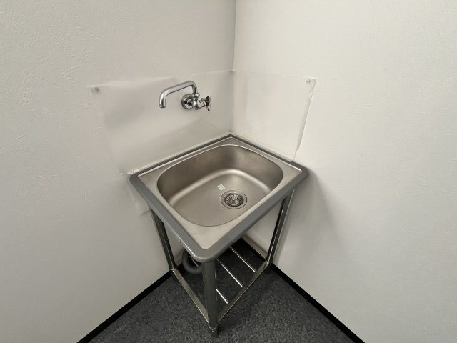  | 久保田工業ビル